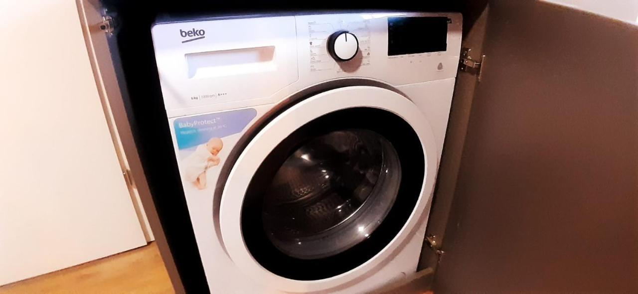 Best Ambiance Apartment And Vew In Center 부쿠레슈티 외부 사진